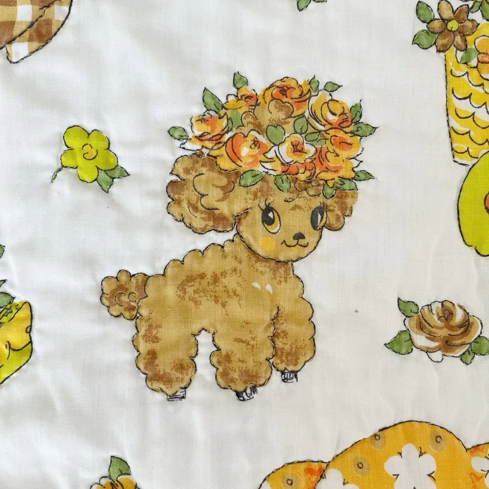 Vintage 1970s Handmade Baby Quilt